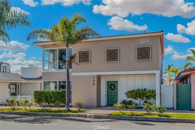 125 Via Genoa, Newport Beach, CA 92663
