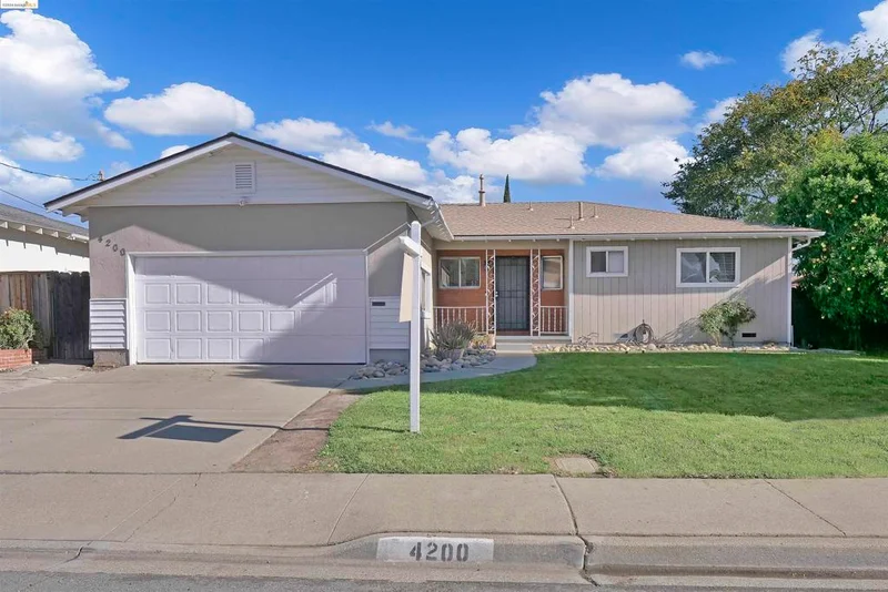 4200 Reimche Dr, Antioch, CA 94509
