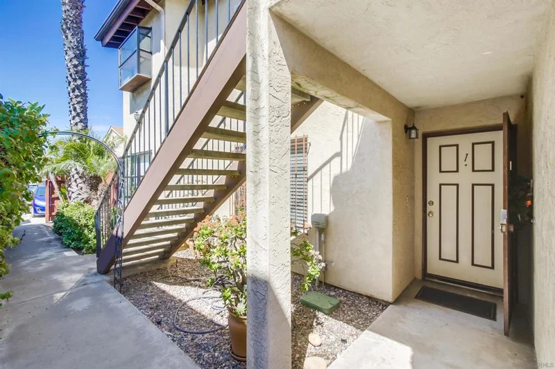 4531 Winona Ave 1, San Diego, CA 92115