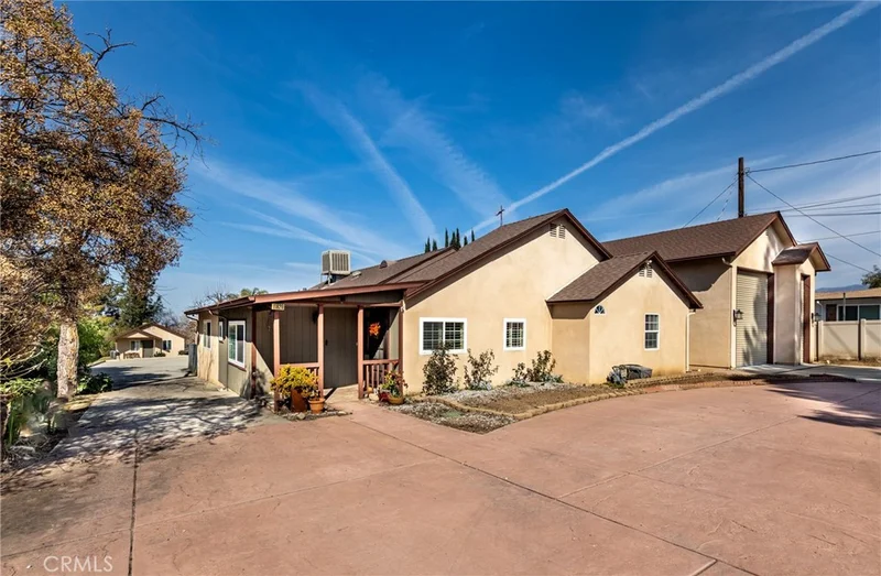 11820 2nd Street, Yucaipa, CA 92399