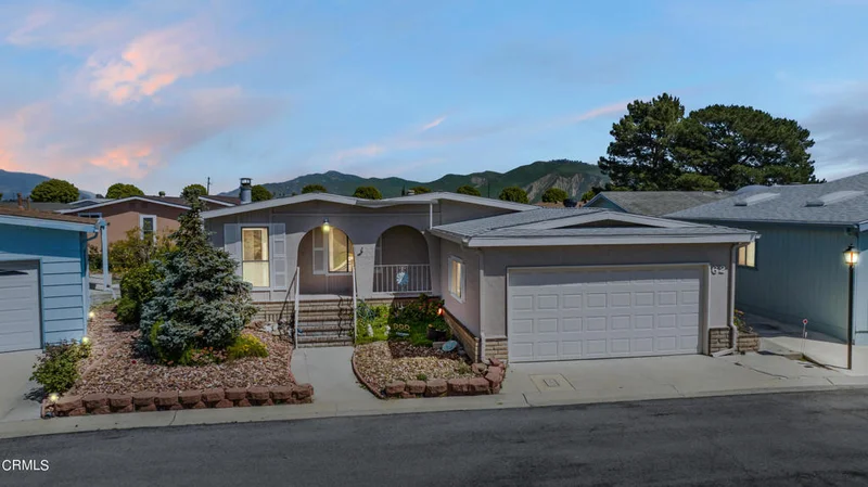 62 Poinsettia Gardens Drive, Ventura, CA 93004