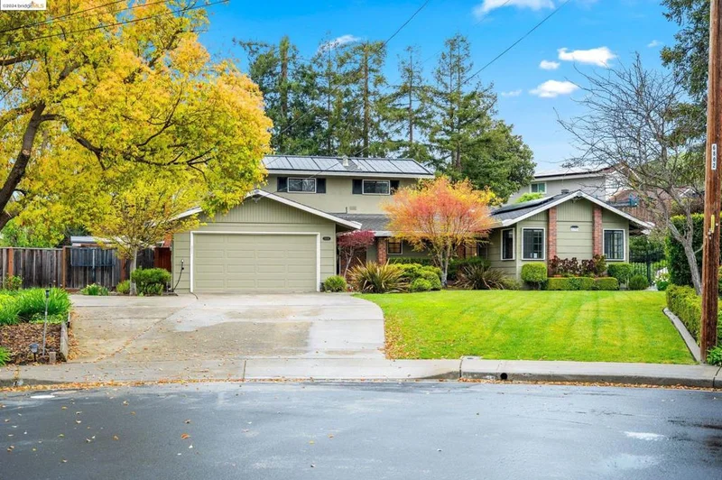 11705 Murietta Ct, Dublin, CA 94568
