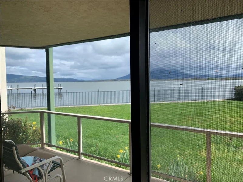 10 Royale Avenue 6A-9, Lakeport, CA 95453
