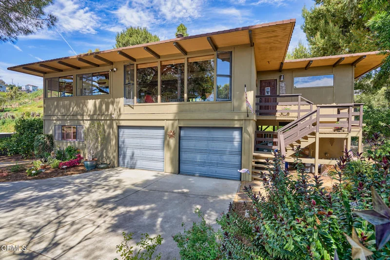 865 W Loop Drive, Camarillo, CA 93010