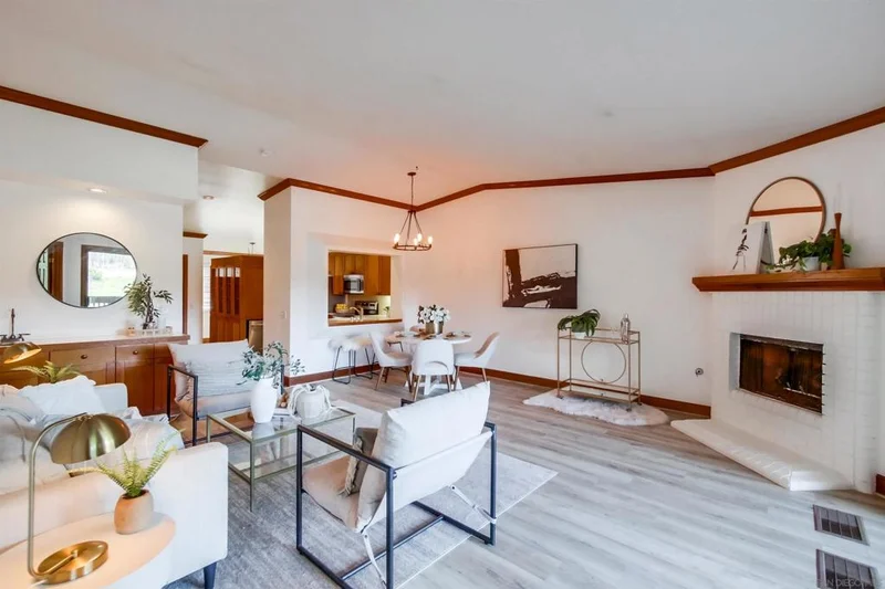 8860 Villa La Jolla Dr 312, La Jolla, CA 92037