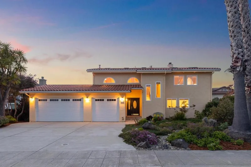 522 Highland Avenue, Half Moon Bay, CA 94019
