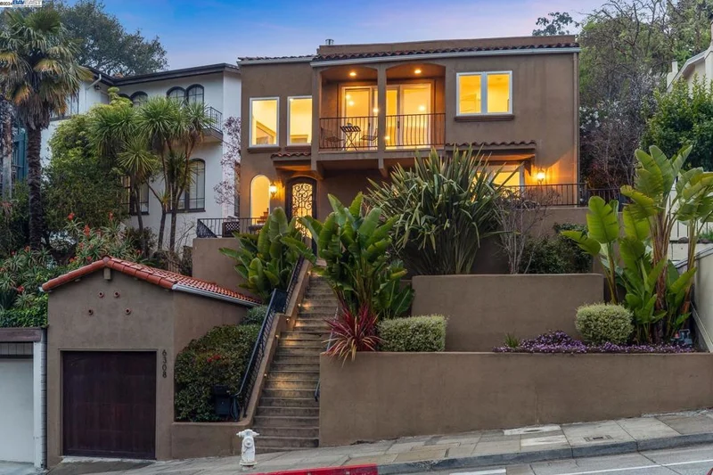 6308 Broadway Terrace, Oakland, CA 94618