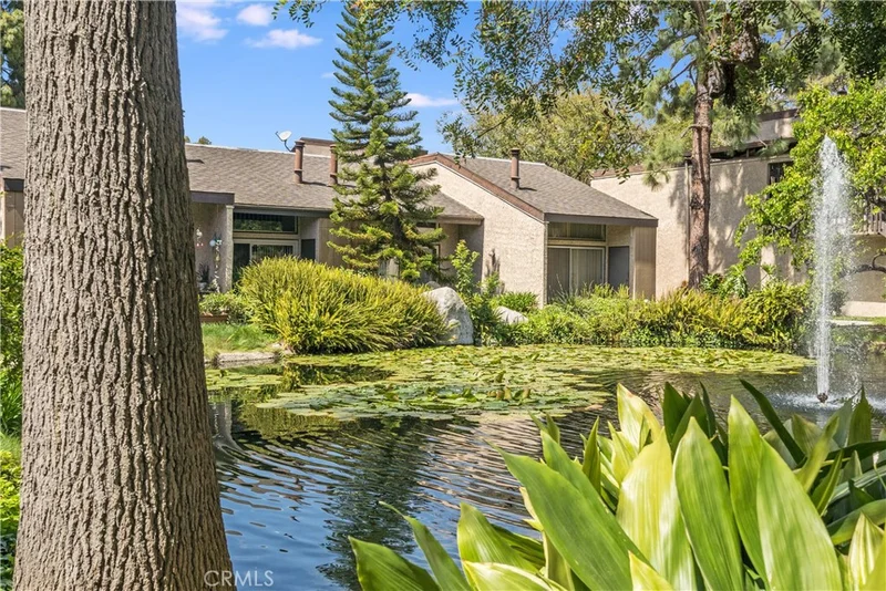 7890 E Spring Street 21J, Long Beach, CA 90815