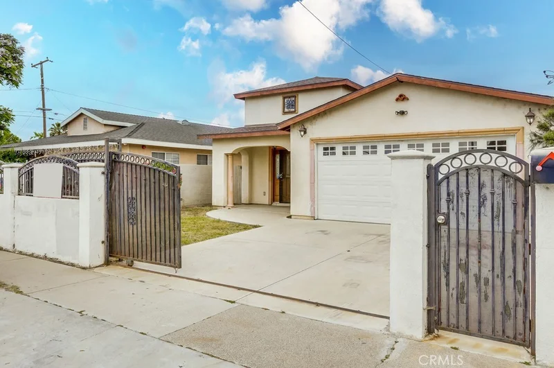 523 W La Jolla Street, Placentia, CA 92870