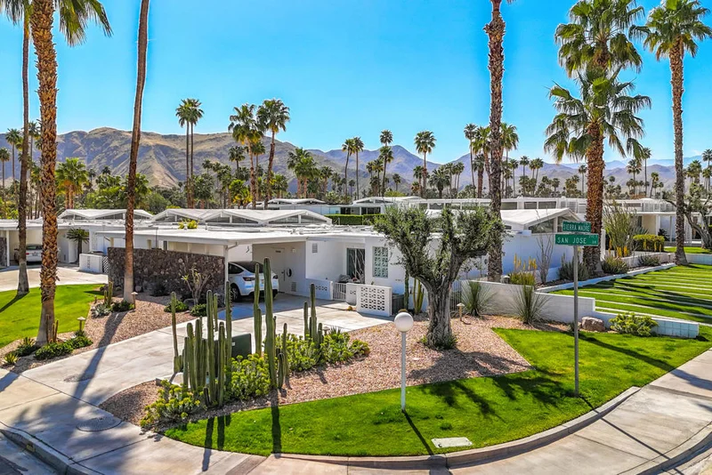 411 E San Jose Road, Palm Springs, CA 92264