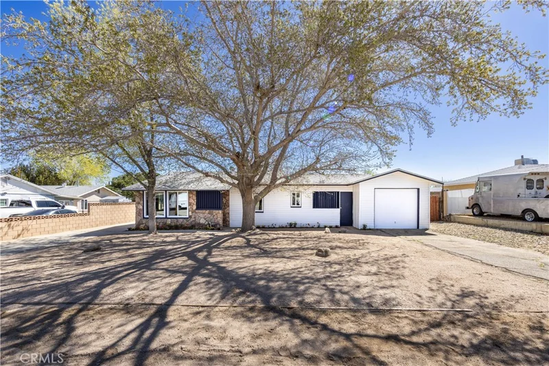 42632 32nd Street W, Lancaster, CA 93536