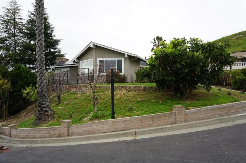 890 Tybalt Drive, San Jose, CA 95127