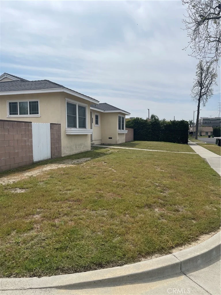 12470 Rouge Street, Sun Valley, CA 91352
