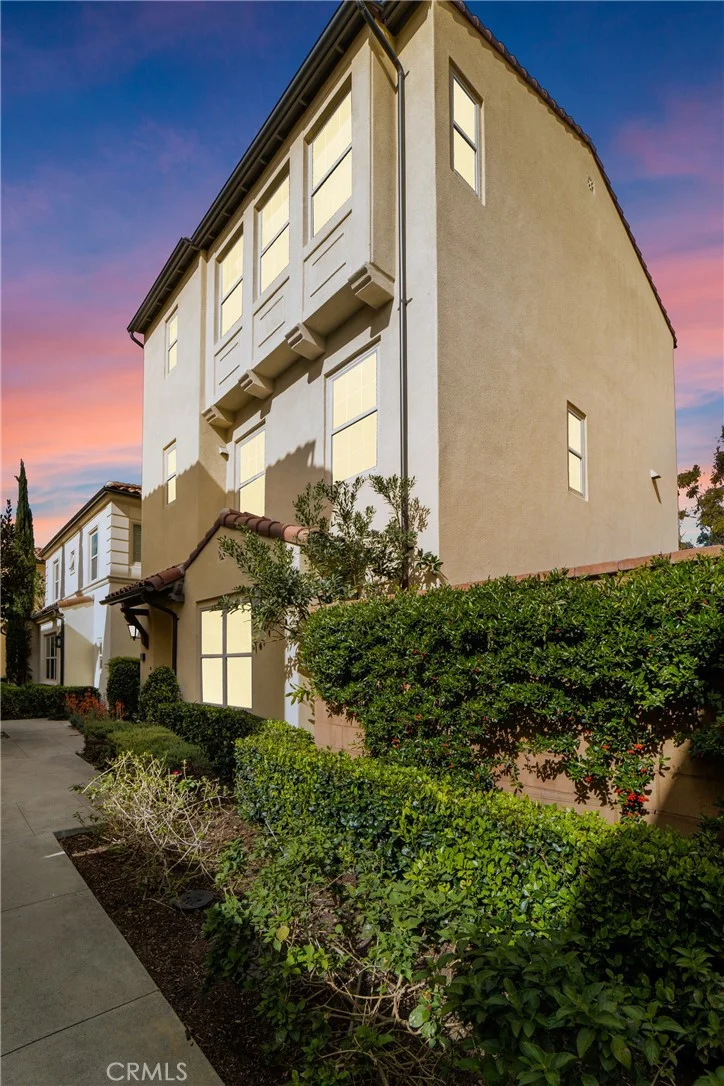89 Kestrel, Irvine, CA 92618