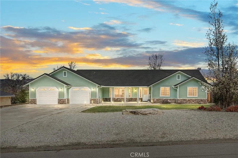 27621 Buckpasser Drive, Tehachapi, CA 93561