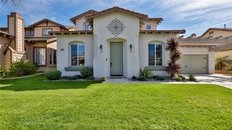 11507 Deerfield, Yucaipa, CA 92399
