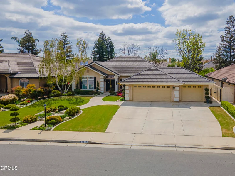 11415 Andretti Avenue, Bakersfield, CA 93312