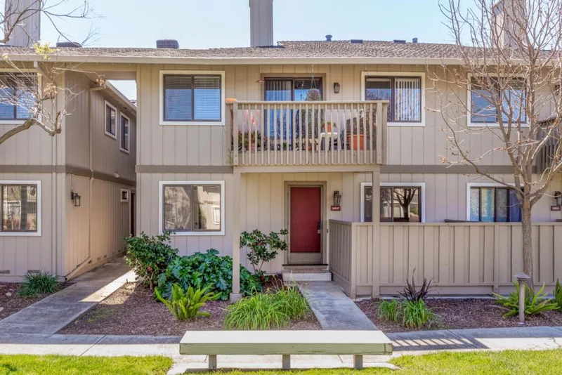 18947 Sara Park Circle, Saratoga, CA 95070