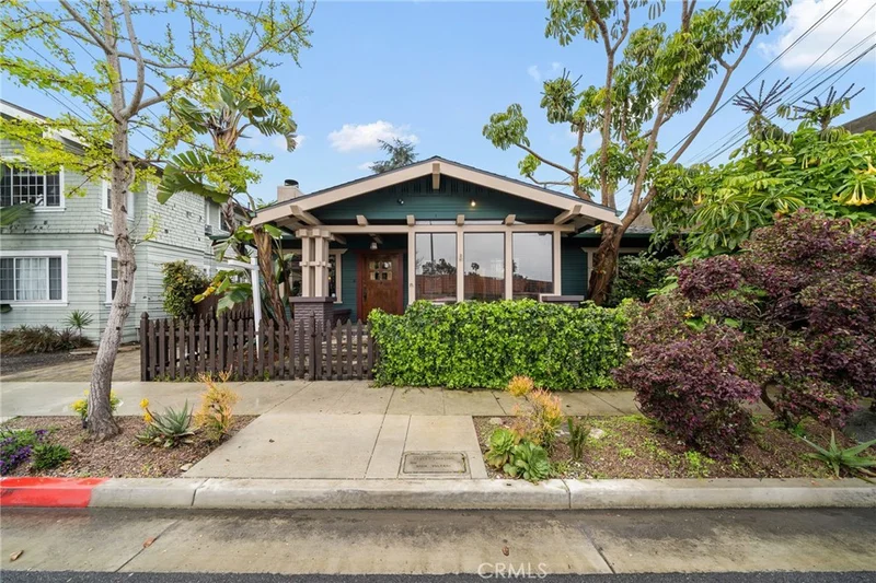 2720 E Broadway, Long Beach, CA 90803