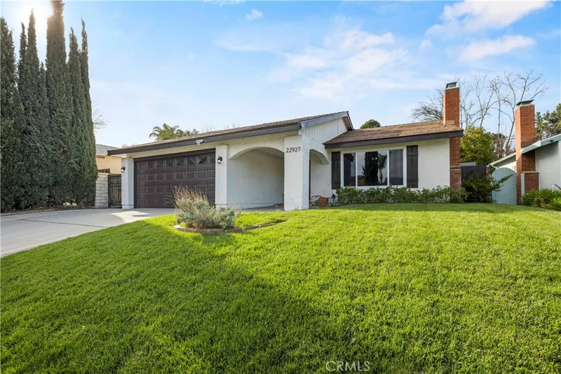 22927 Sycamore Creek Drive, Valencia, CA 91354