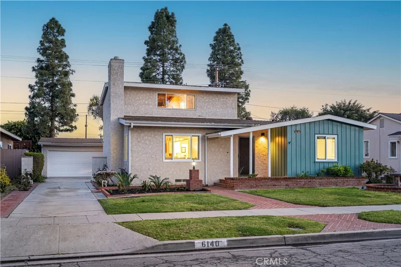 6140 E Walton Street, Long Beach, CA 90815