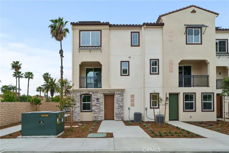 102 Colorado, Pomona, CA 91766
