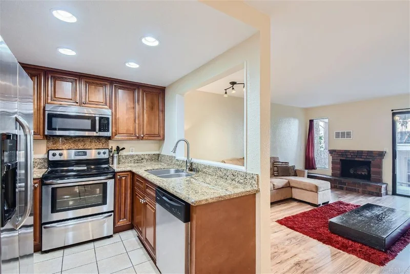 2960 Broadway Street 2, San Diego, CA 92102