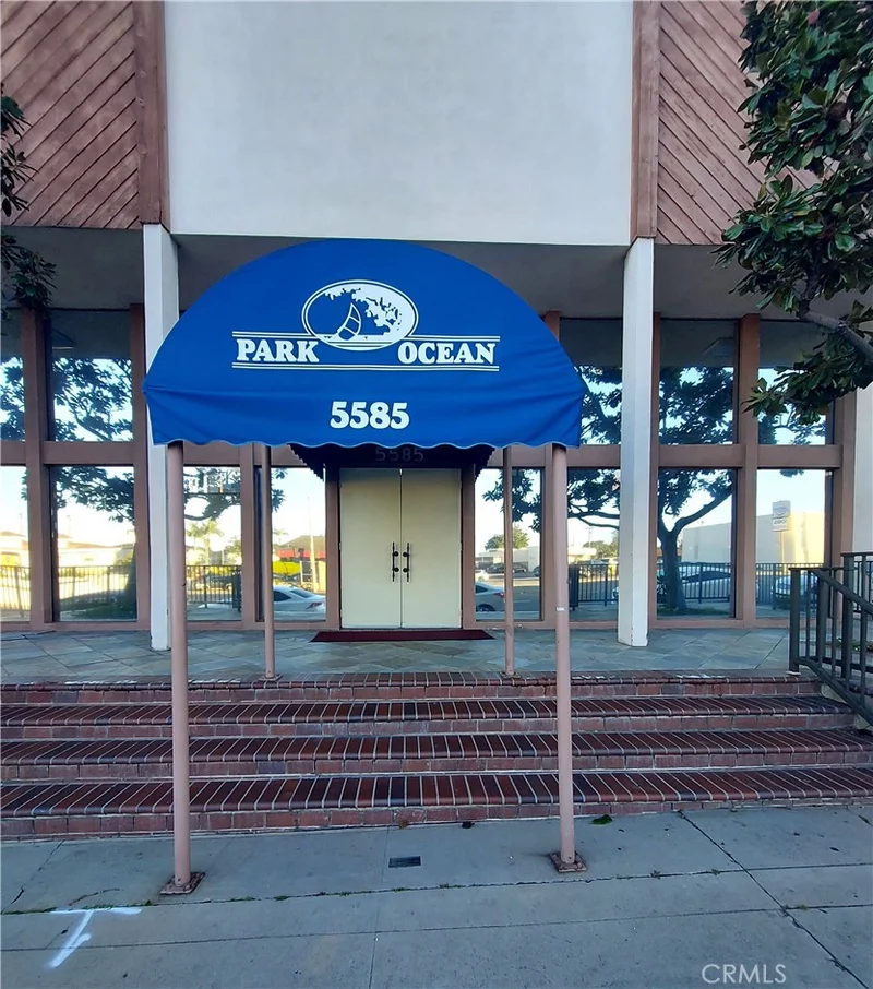 5585 E Pacific Coast 131, Long Beach, CA 90804