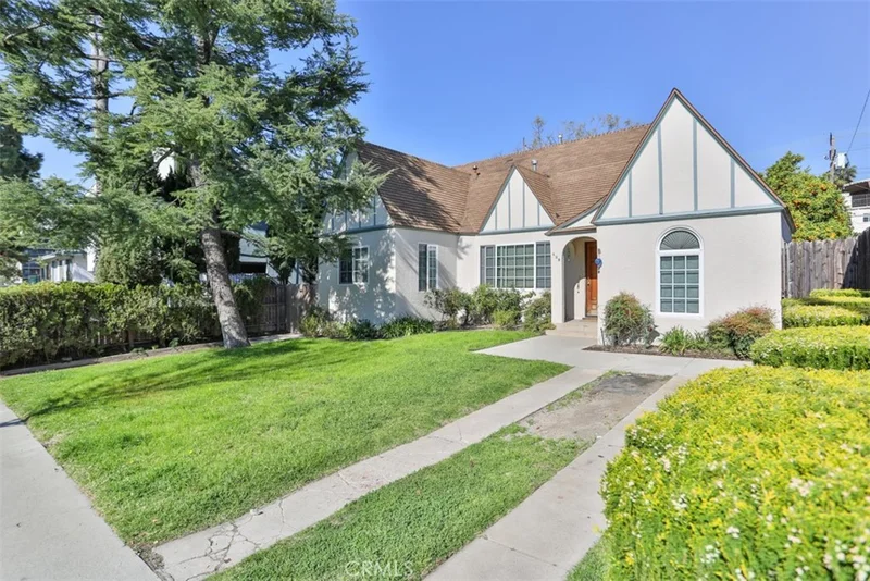 433 E Cypress Avenue, Burbank, CA 91501