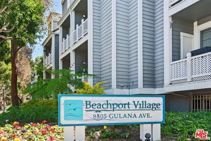 8505 Gulana Avenue 4112, Playa Del Rey, CA 90293