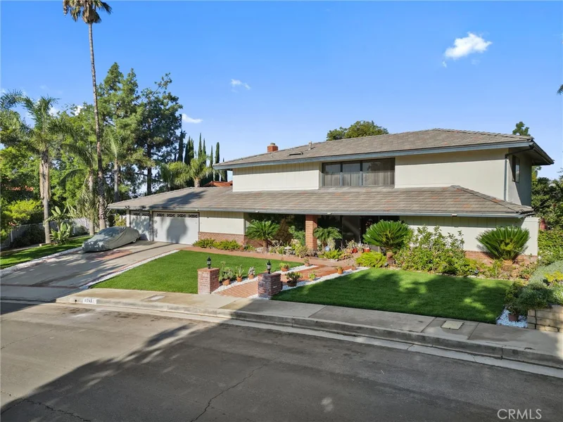11743 Thunderbird Avenue, Porter Ranch, CA 91326