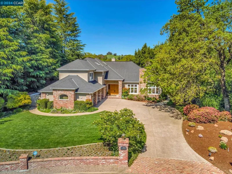 2980 Windtree Ct, Lafayette, CA 94549