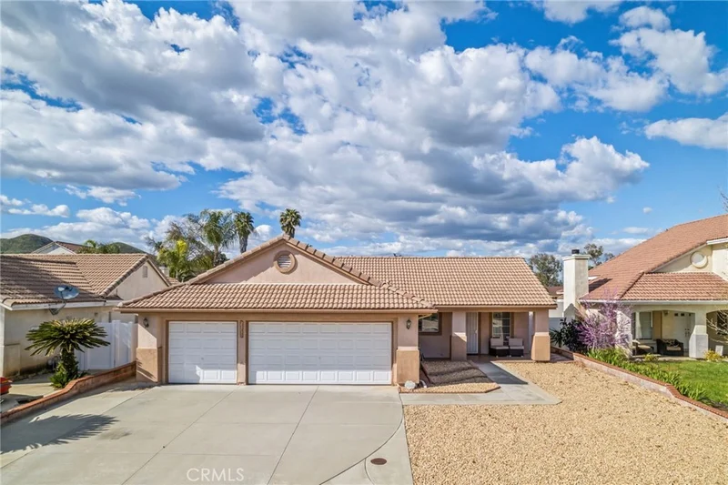 25750 Sunnyvale Court, Menifee, CA 92584