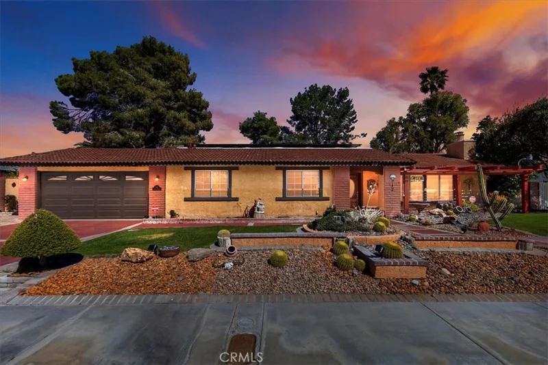 912 N Camino Condor, Palm Springs, CA 92262