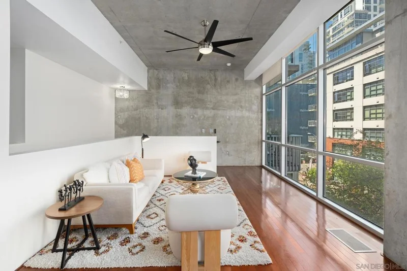 1025 Island Ave 303, San Diego, CA 92101