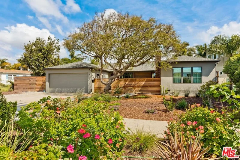 4140 Marcasel Avenue, Los Angeles, CA 90066