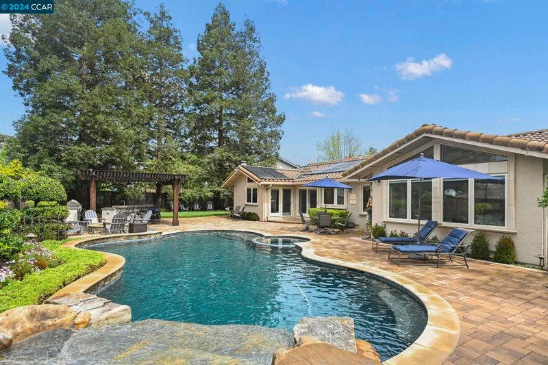 418 Boundary Oak Way, Walnut Creek, CA 94598