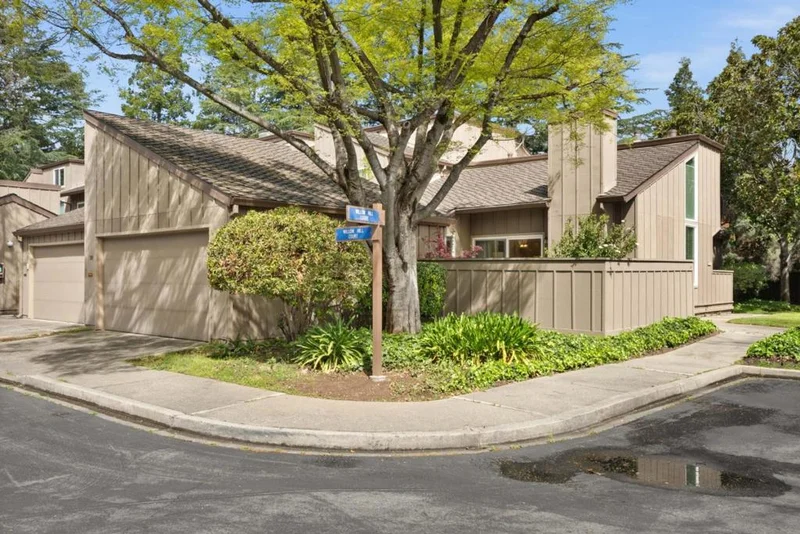 301 Willow Hill Court, Los Gatos, CA 95032
