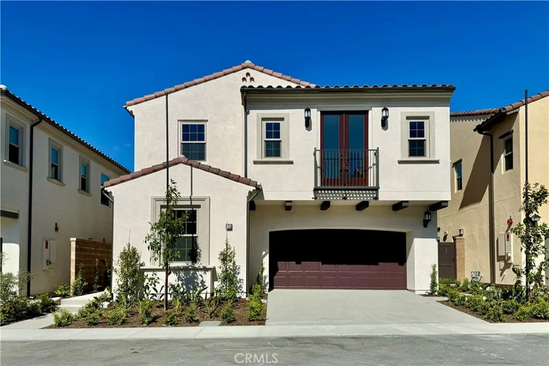 104 Starbright, Irvine, CA 92618