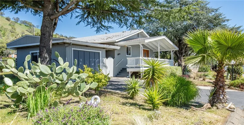 7804 Richard Drive, Lucerne, CA 95458