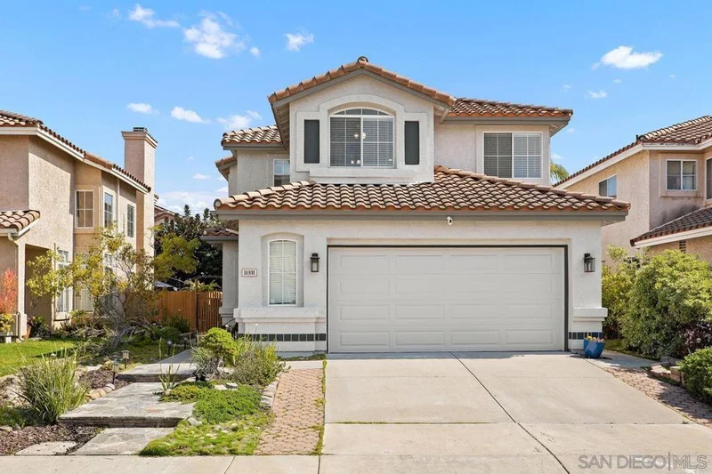 11331 Porreca Point, San Diego, CA 92126