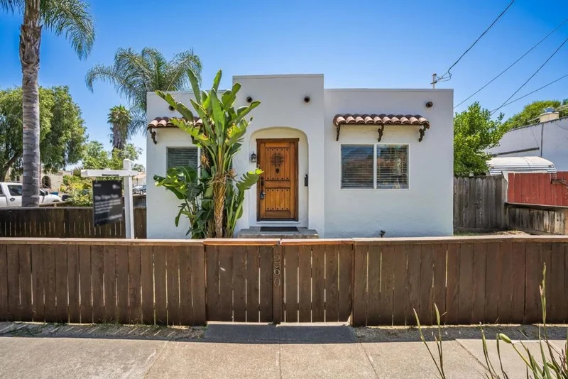 260 Lewis Street, Gilroy, CA 95020