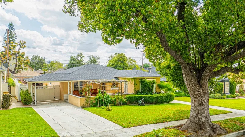 1252 Norton Avenue, Glendale, CA 91202
