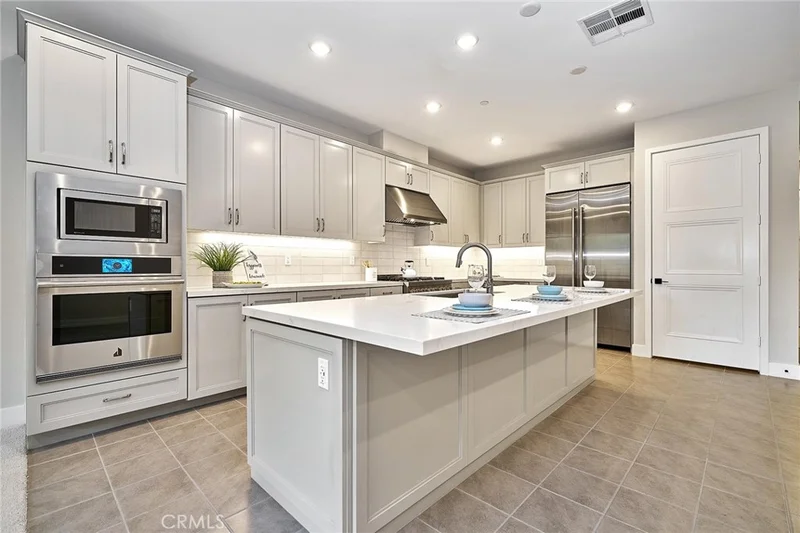 8896 Los Coyotes Drive 250, Buena Park, CA 90621