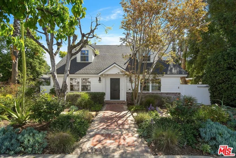 4308 Ben Avenue, Studio City, CA 91604