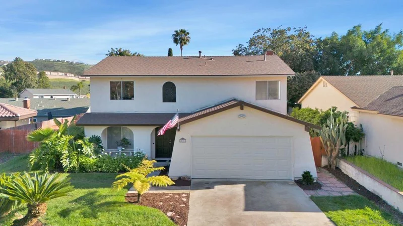 10151 Calle Marinero, Spring Valley, CA 91977