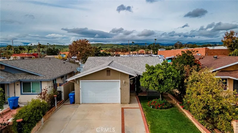 12509 James Weak Avenue, Moorpark, CA 93021