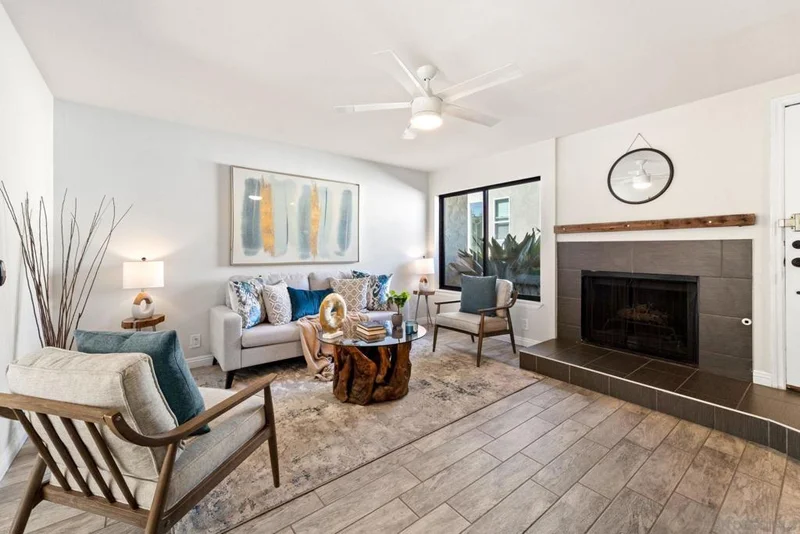 879 Agate St 4, San Diego, CA 92109