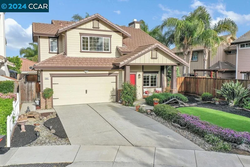 900 Scenic Ct, Brentwood, CA 94513