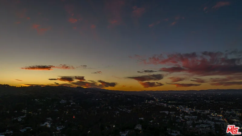 11583 Sunshine Terrace, Studio City, CA 91604